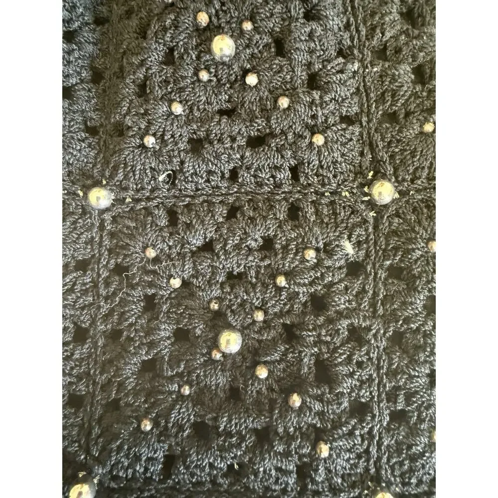 Vintage Black Cinch crochet Knit Handbag Silver Chain Hand Strap Jeweled 10x8”